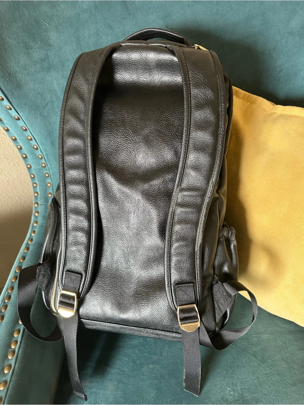Itzy Ritzy Jetsetter Boss Diaper Bag Backpack Black Vegan Leather